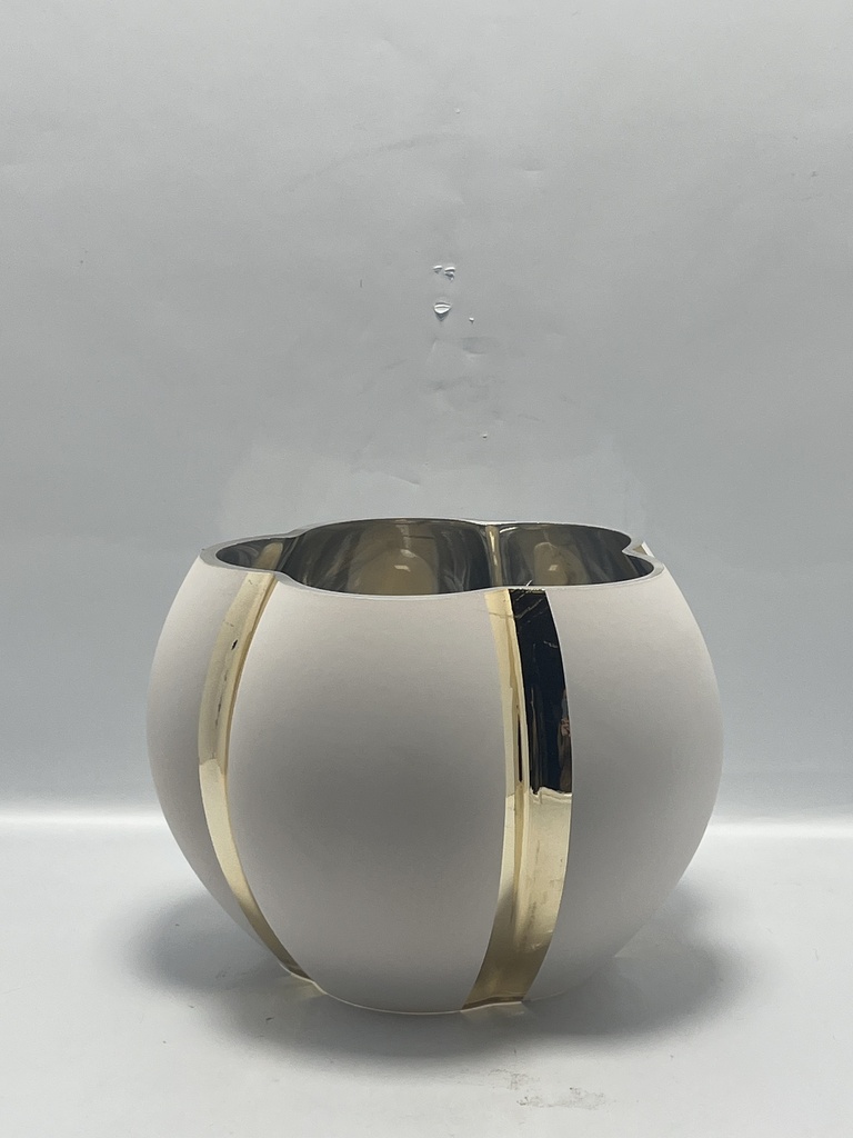 VAZO QELQI I BARDHE ME GOLD 