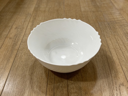 [CH2-KE1960] Tas Sallate Rrethor 23 Cm Imp